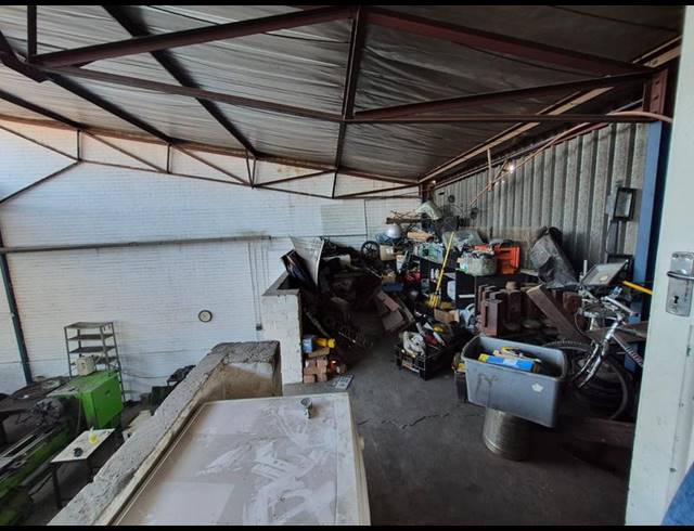BUSINESS FOR SALE IN GERMISTON CENTRAL